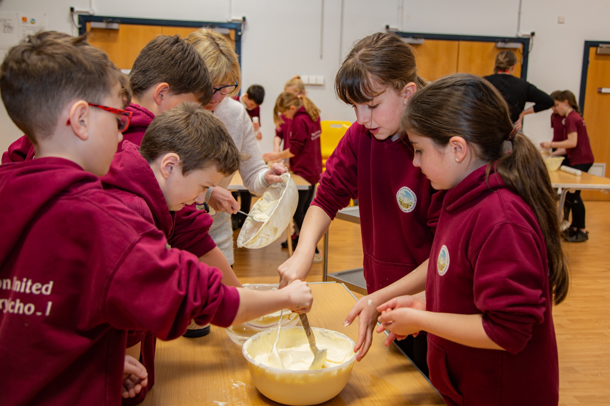 children cooking